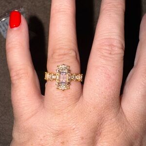 Gold Women's Ring with Clear Stones